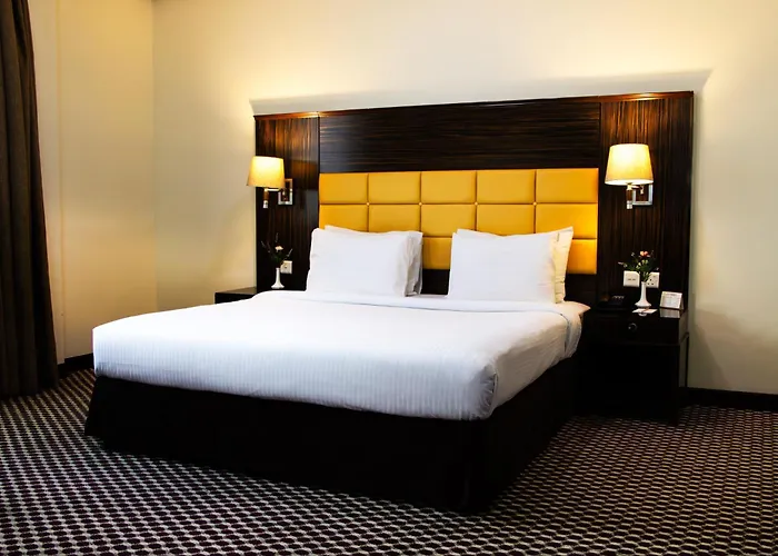 Fortune Karama Hotel